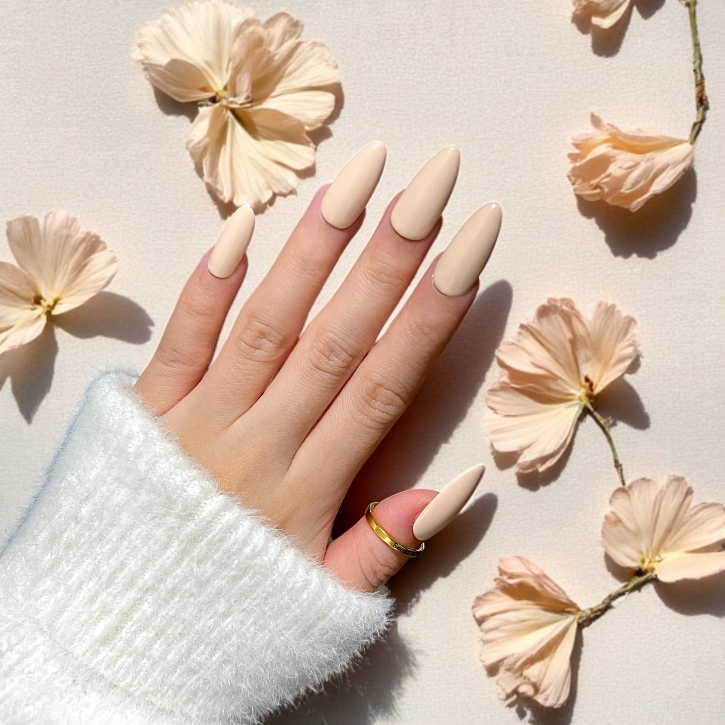 G008 - Creamy Cashmere