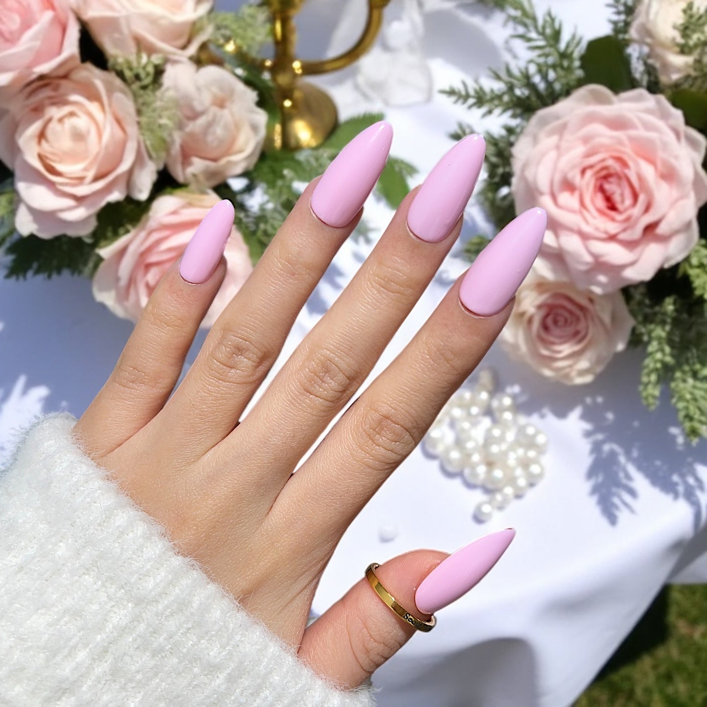 G027 - Blushing Bride